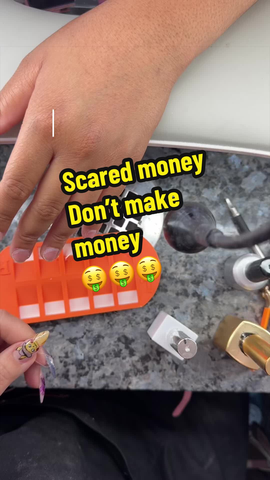 @HelenNailedit