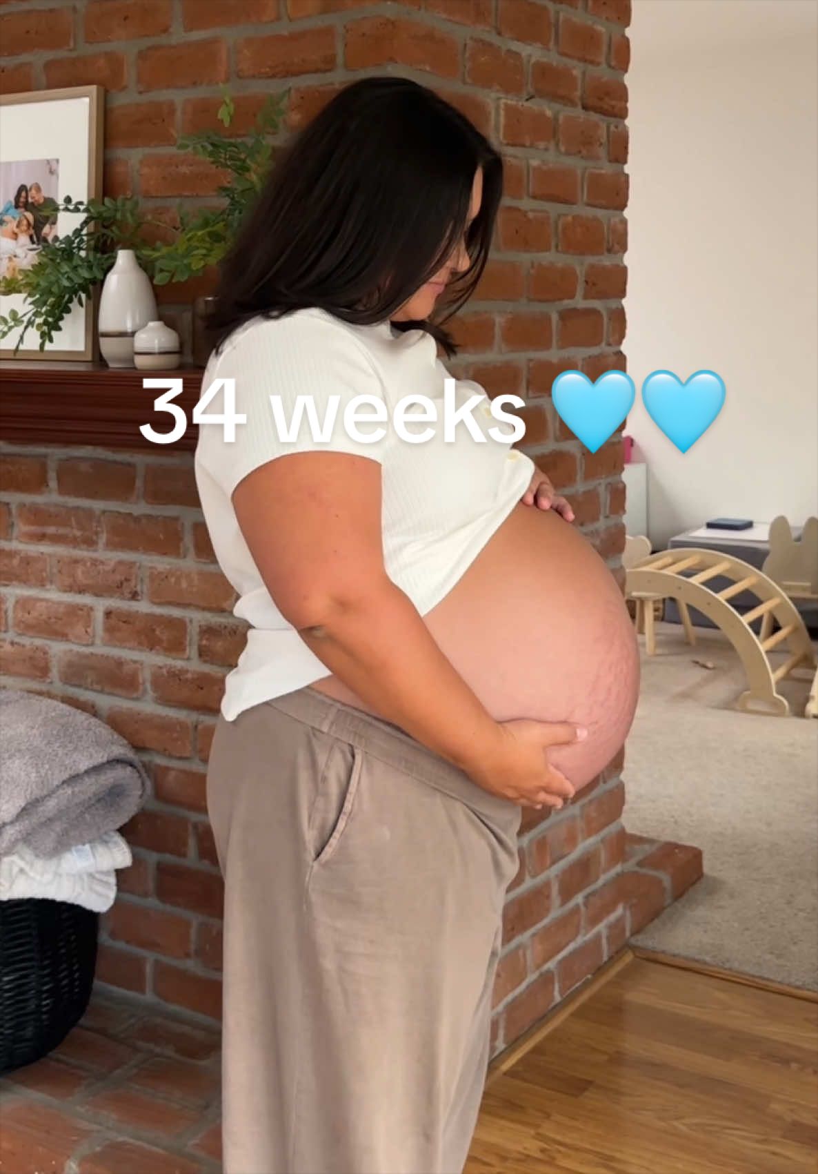 @Frankie | Twin + Toddler Mom