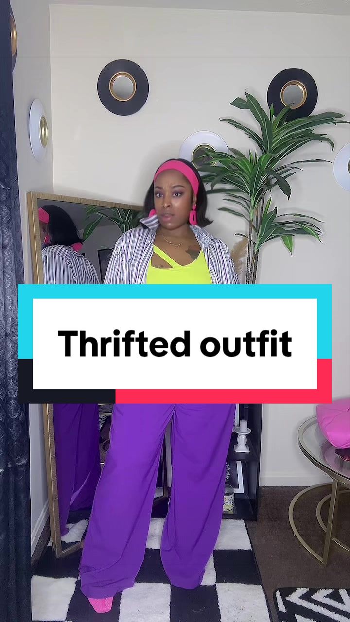 @Brittany: The flyest Auntie😎