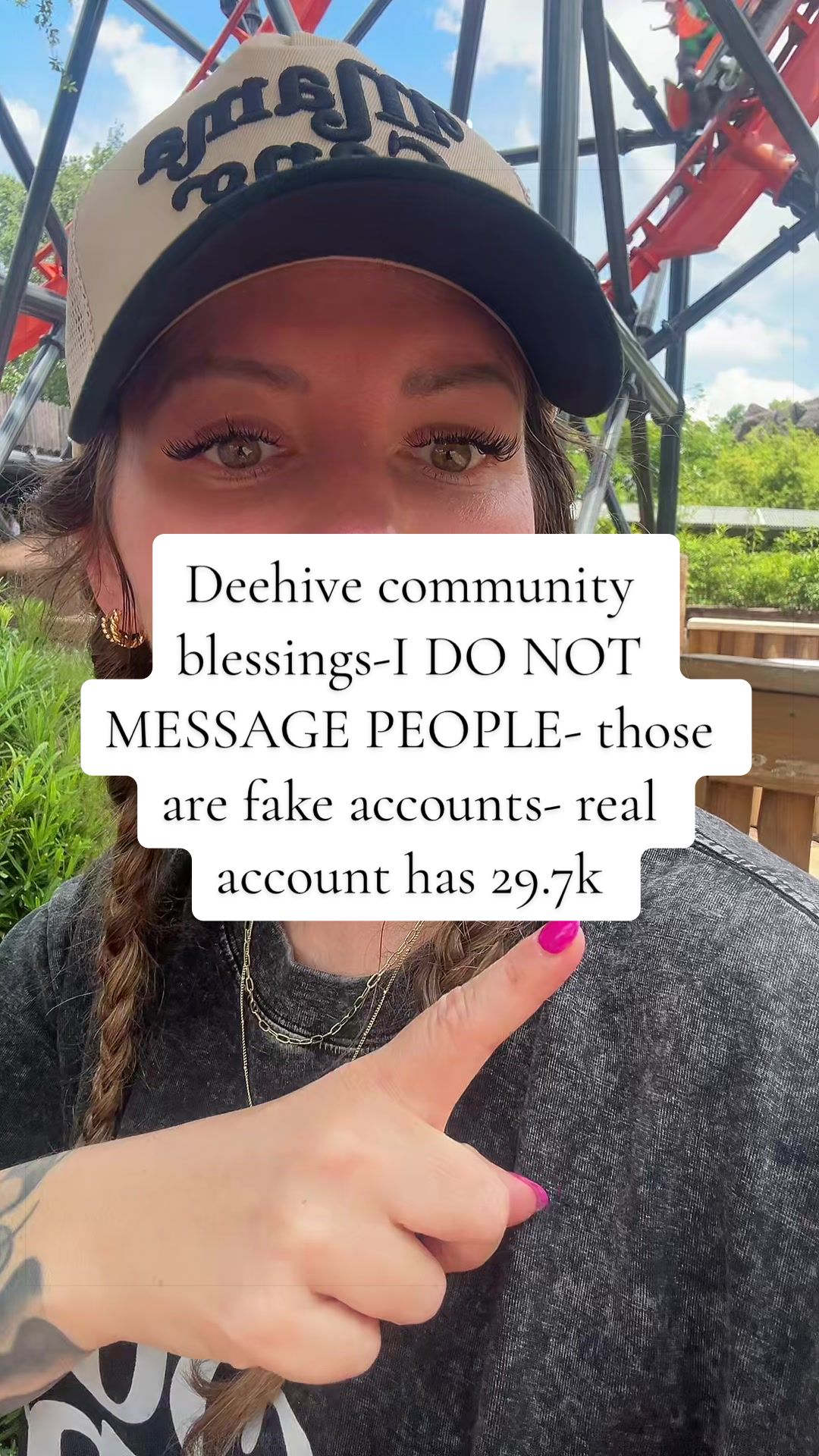 @DeeHive🖤| 40+ ERA
