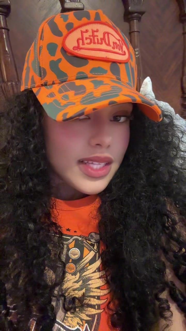 @Kiara