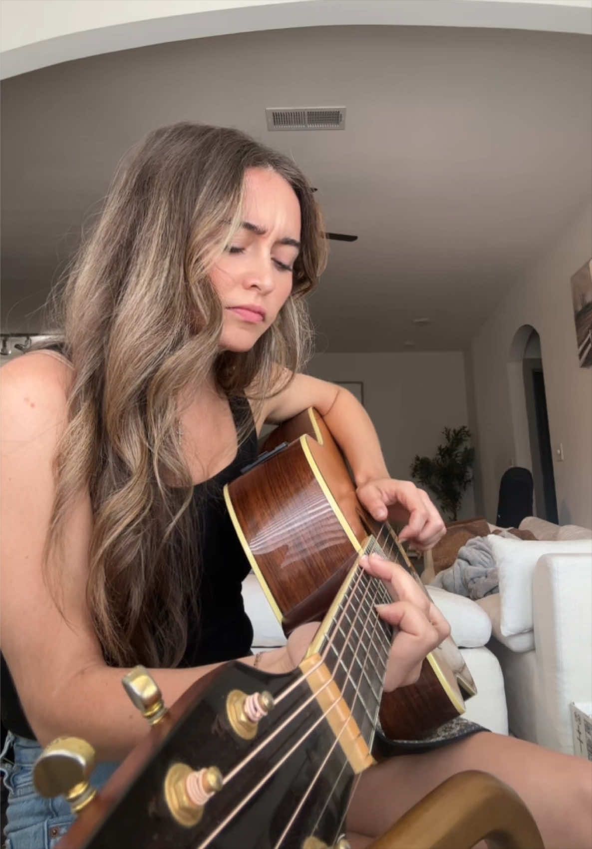 @Kaylinroberson