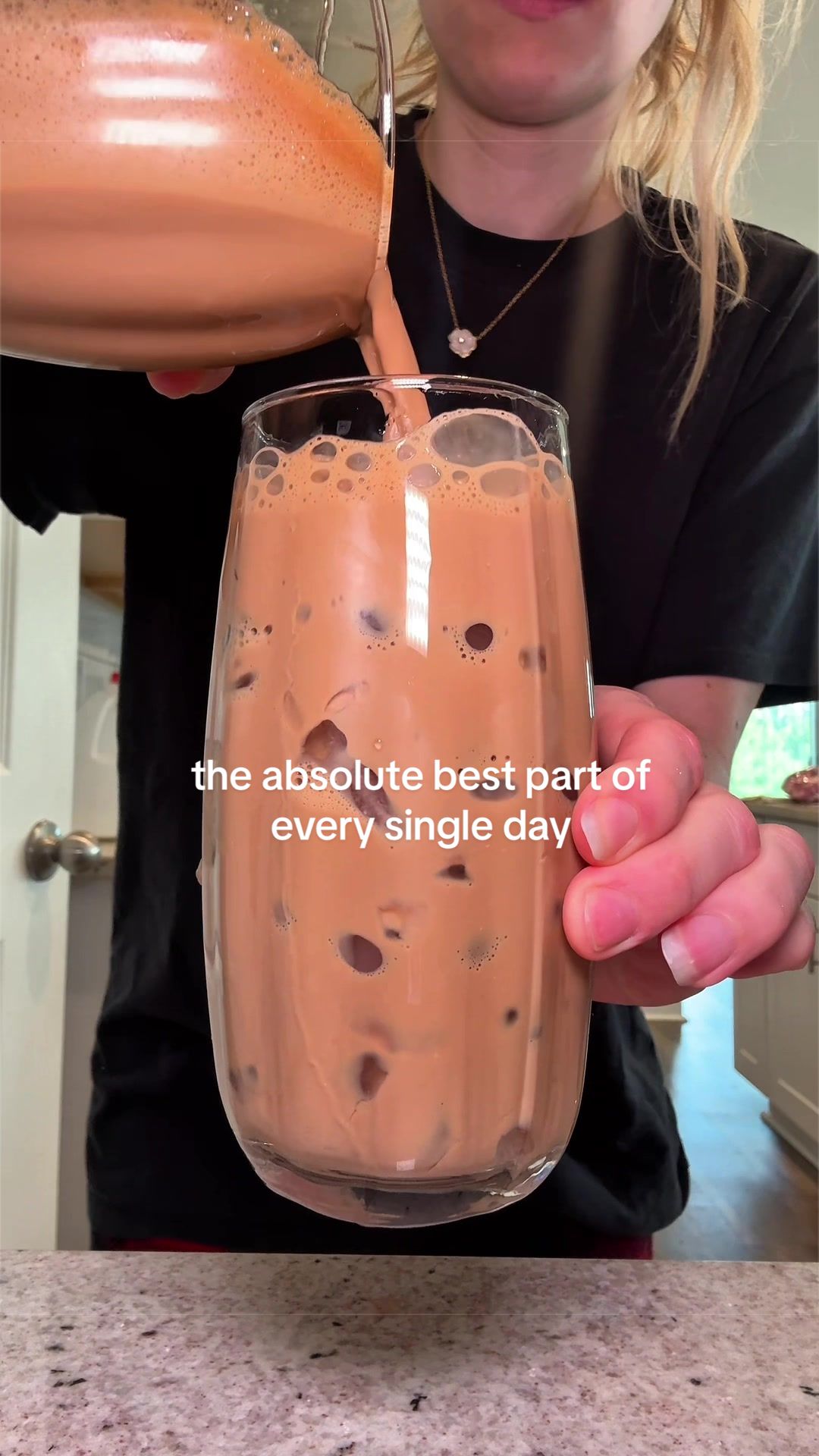 @coffeekellyy