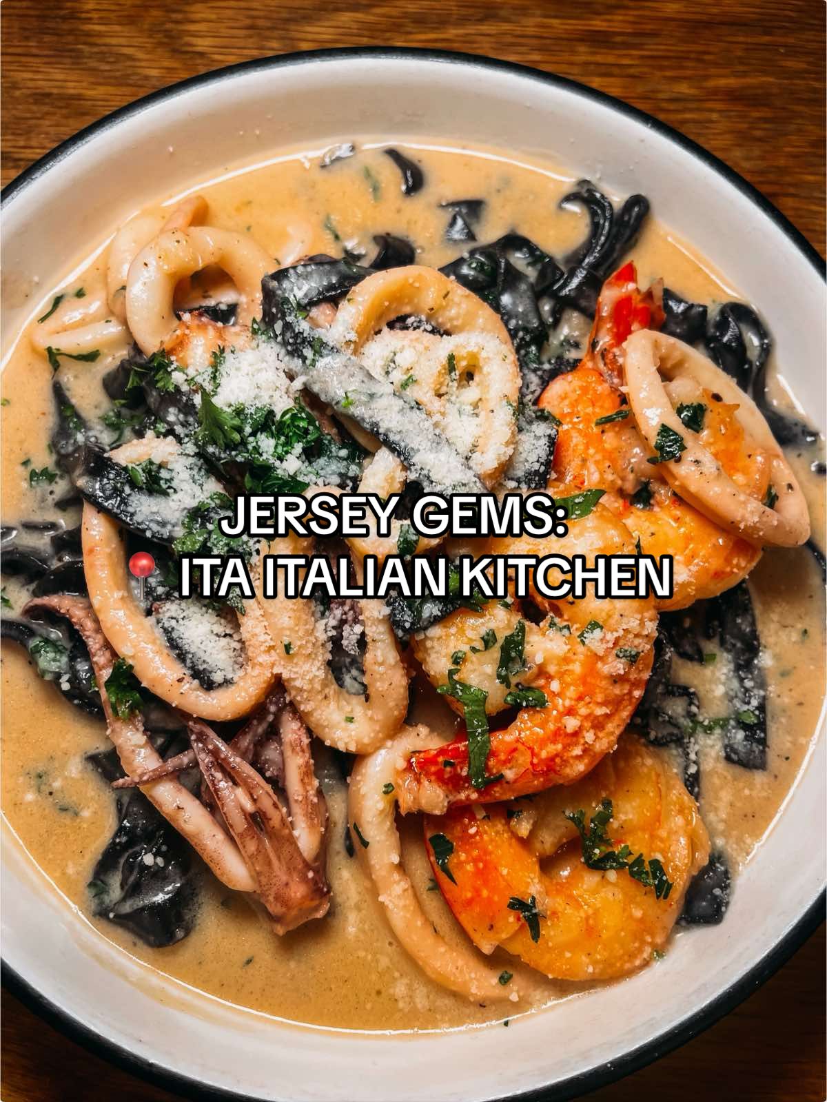 @Charlie Cooper | Food & Travel
