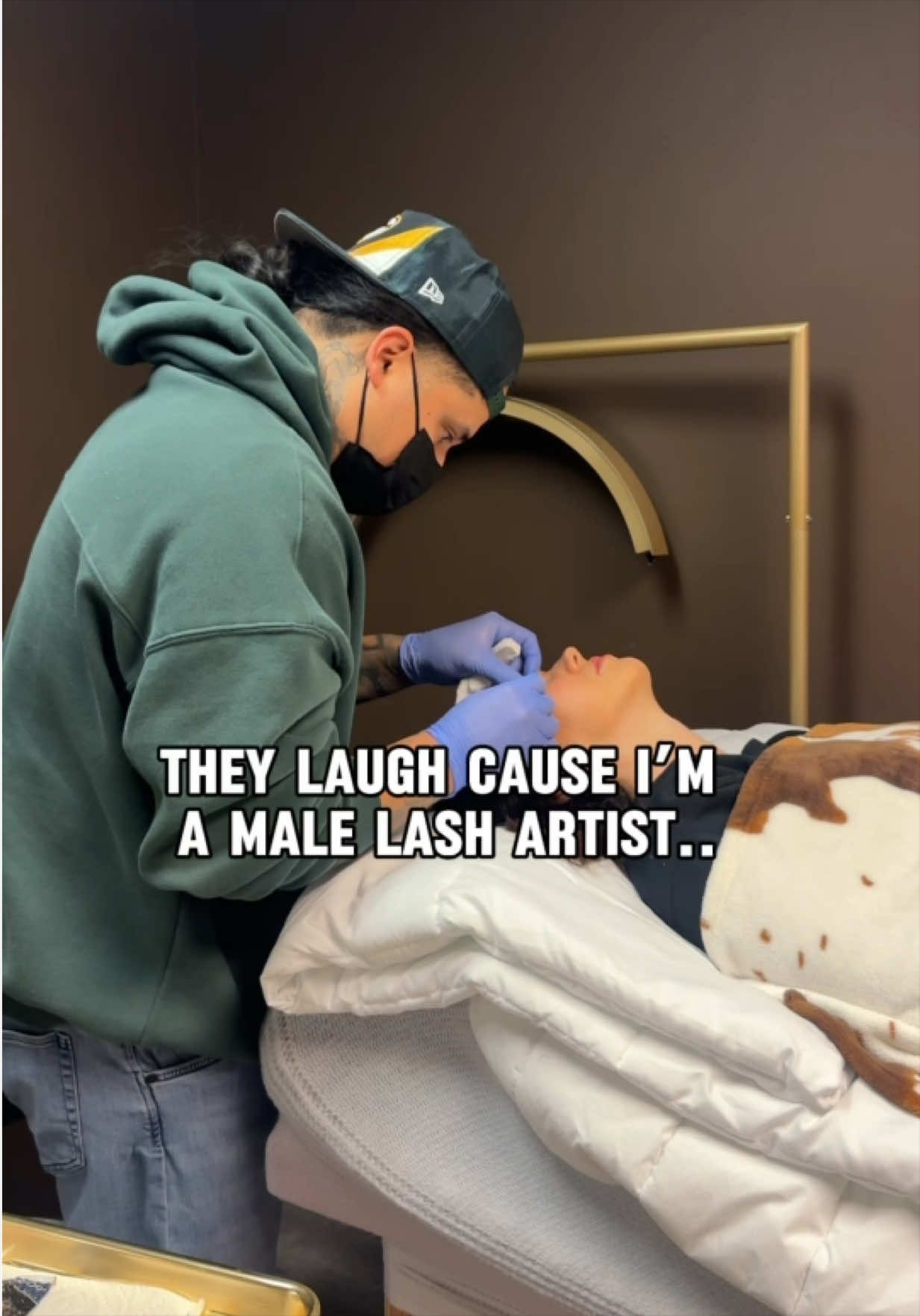 @Thelashcowboy