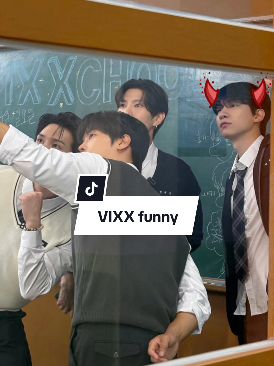 @CaroVIXX | a fan account