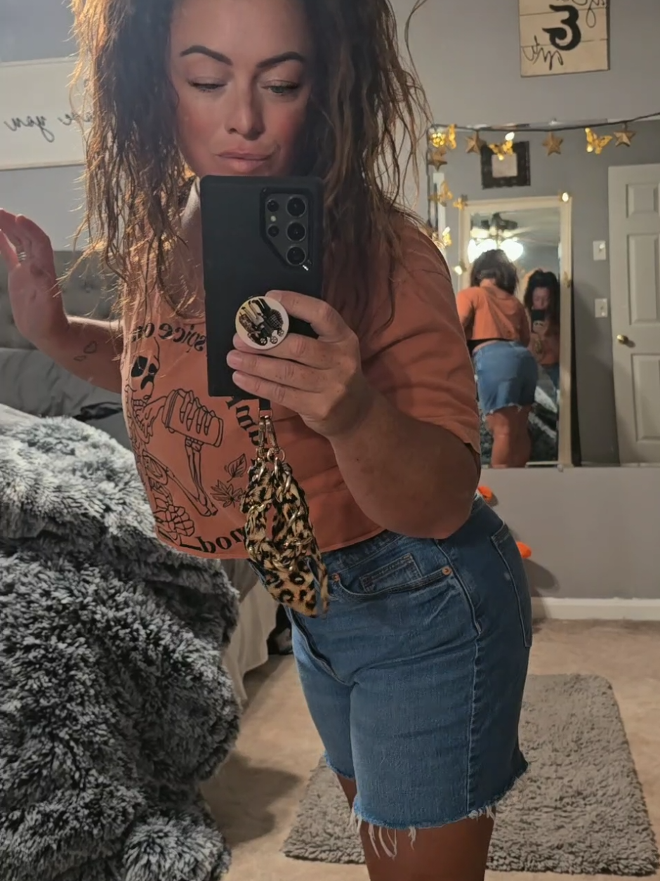 @Nikibop1