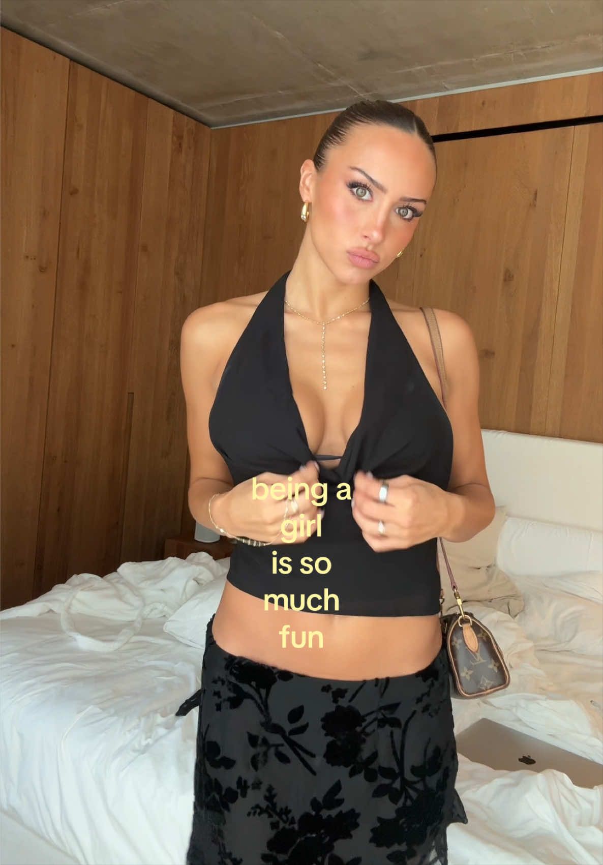 @bella l&ouml;vkvist