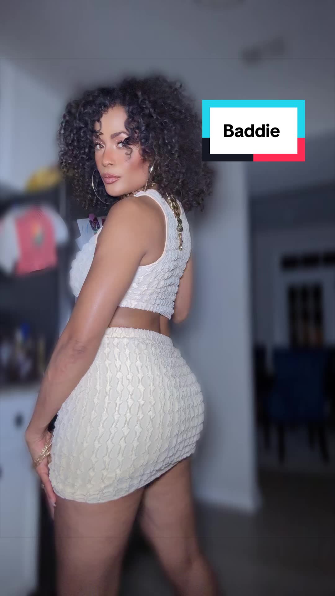 @Anabel Lucia 🇩🇴🏀🦋♌️