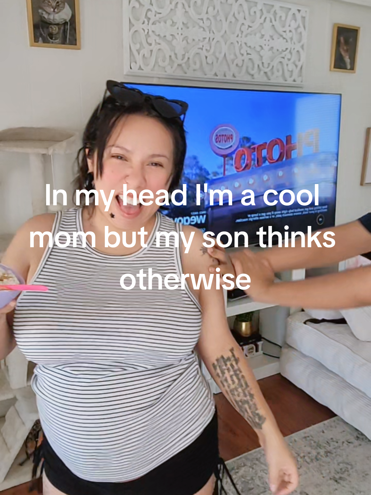 @She's V3N0M🦂