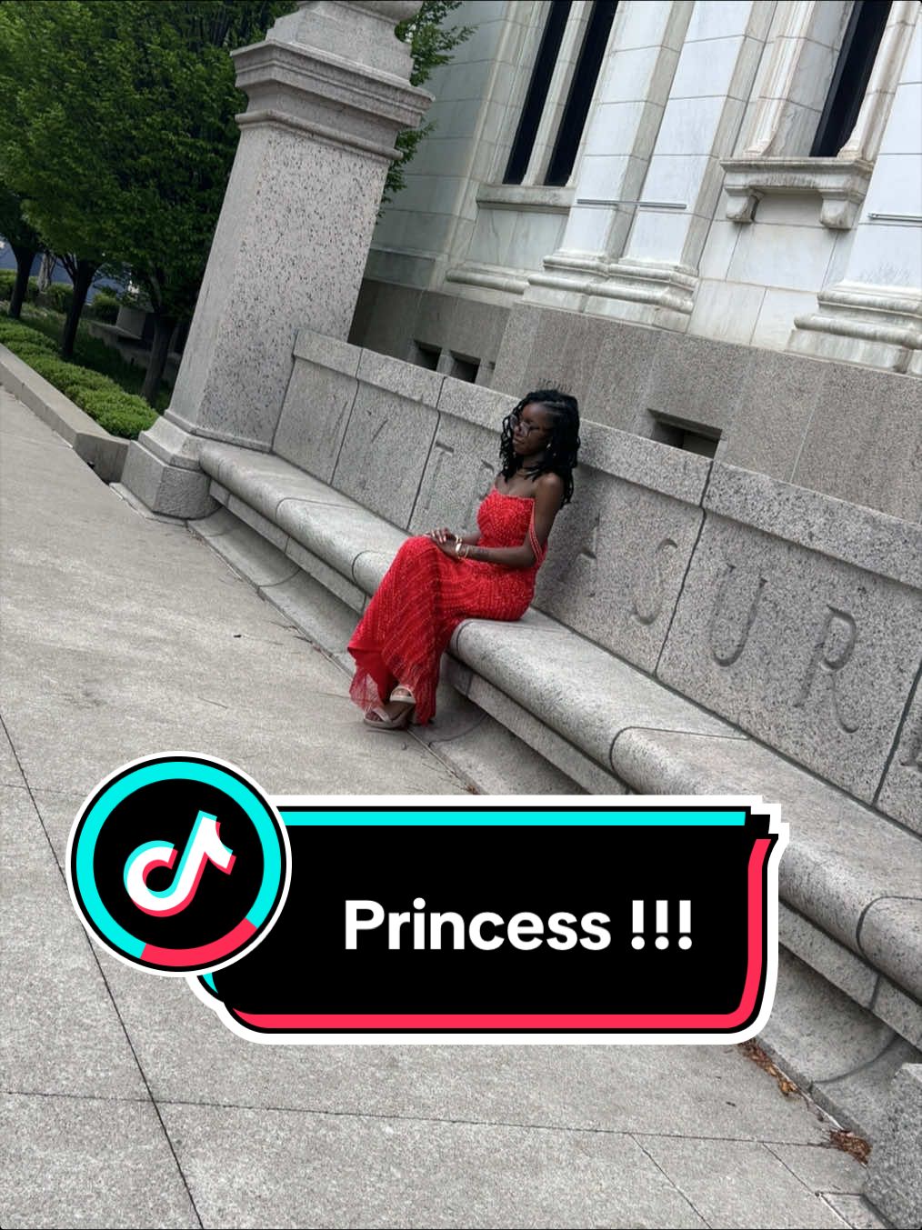 @KENDRAisHERname
