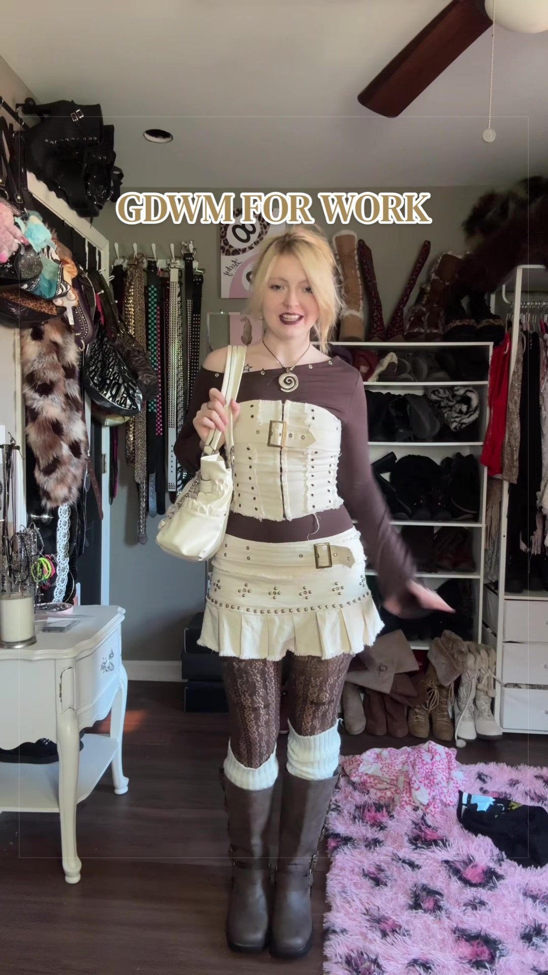 @alexa😋