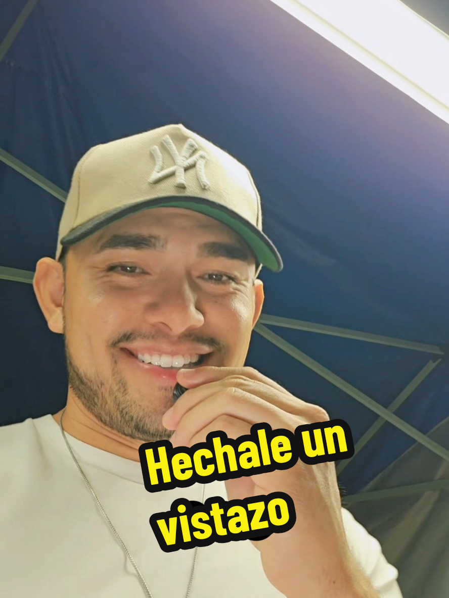 @Alex Uriostegui