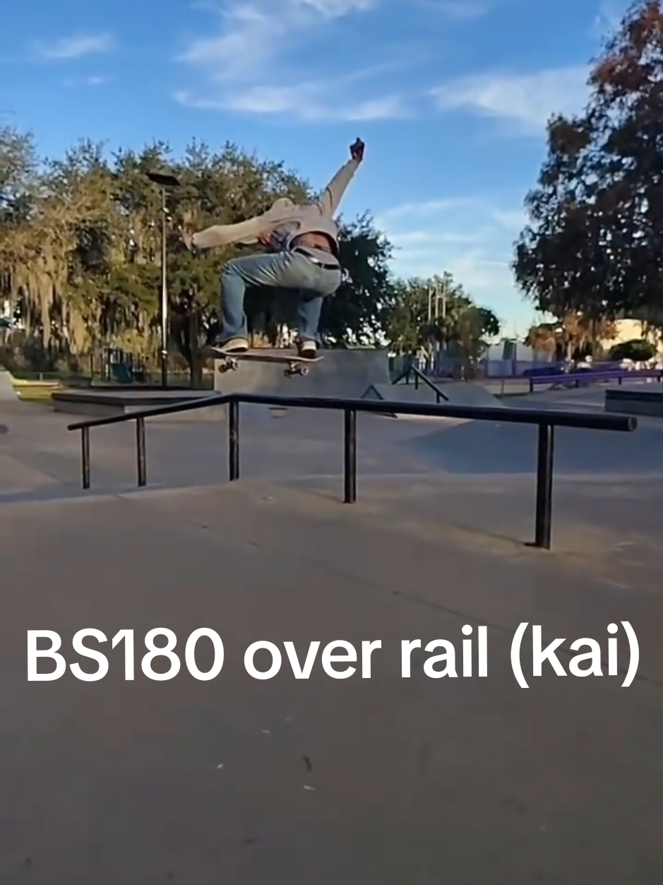 @senditmarcus