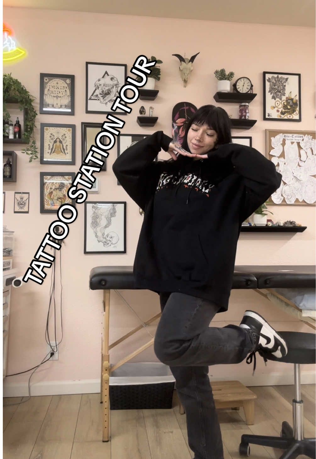 @🕷𝕭𝖊𝖊🕷