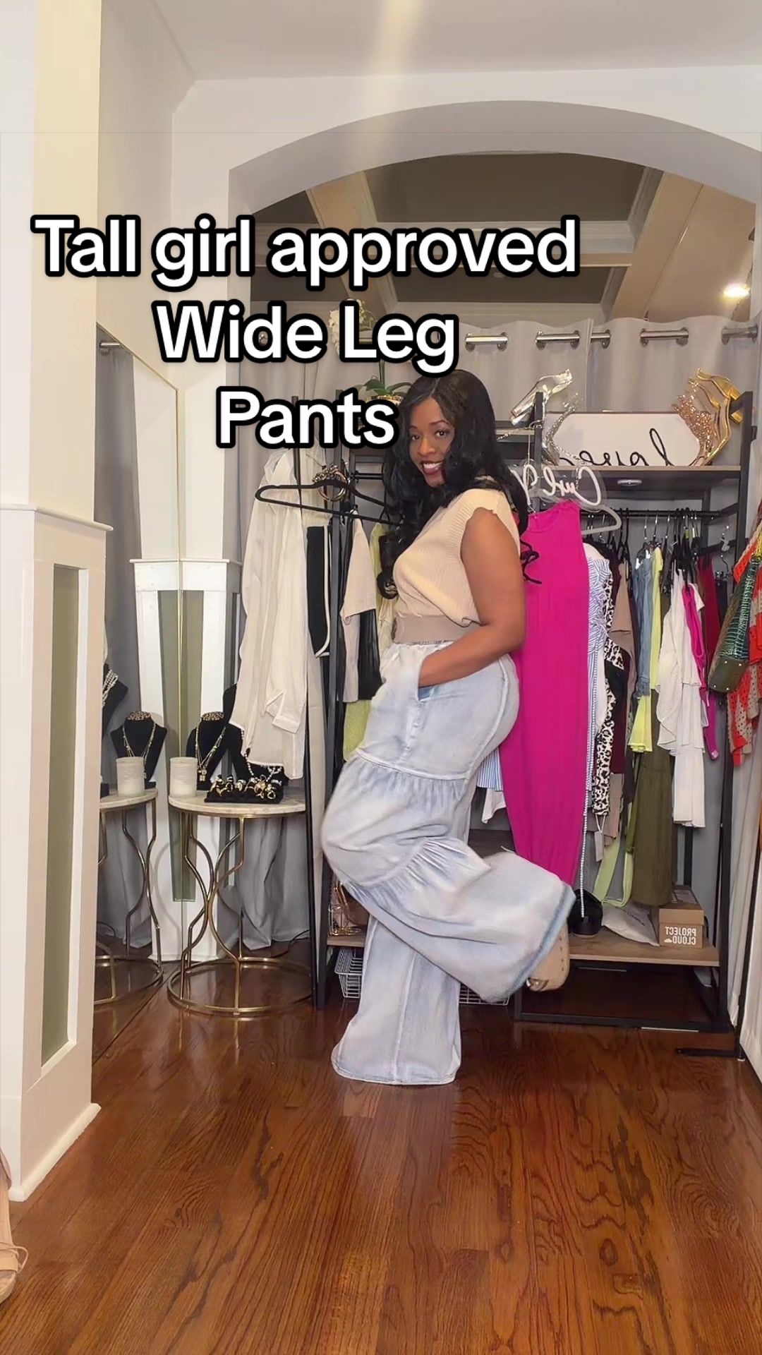 @Curlmel ๐ Fashion Finds