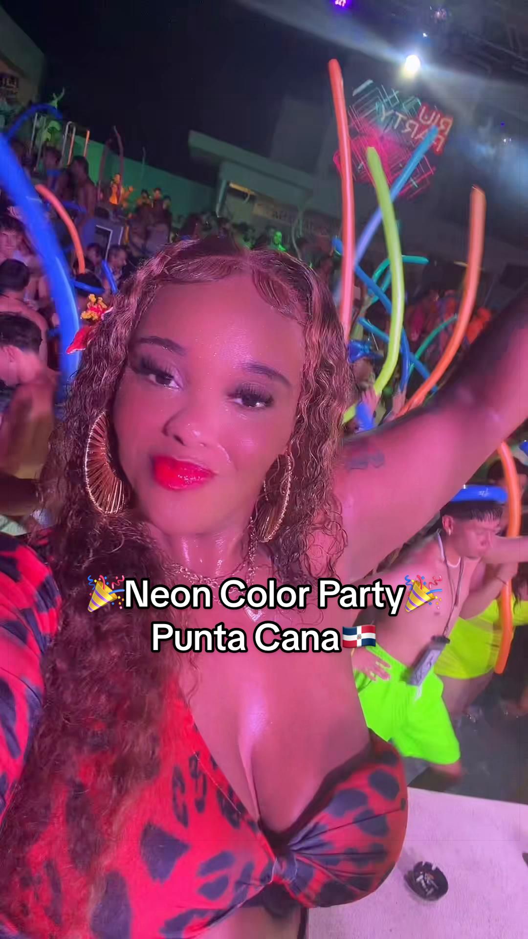 @Kay_Nikole1