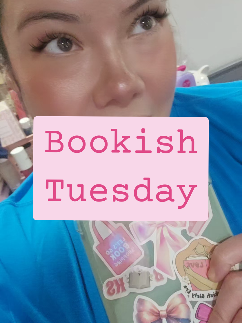 @Books & Girly Things 🎀🩷