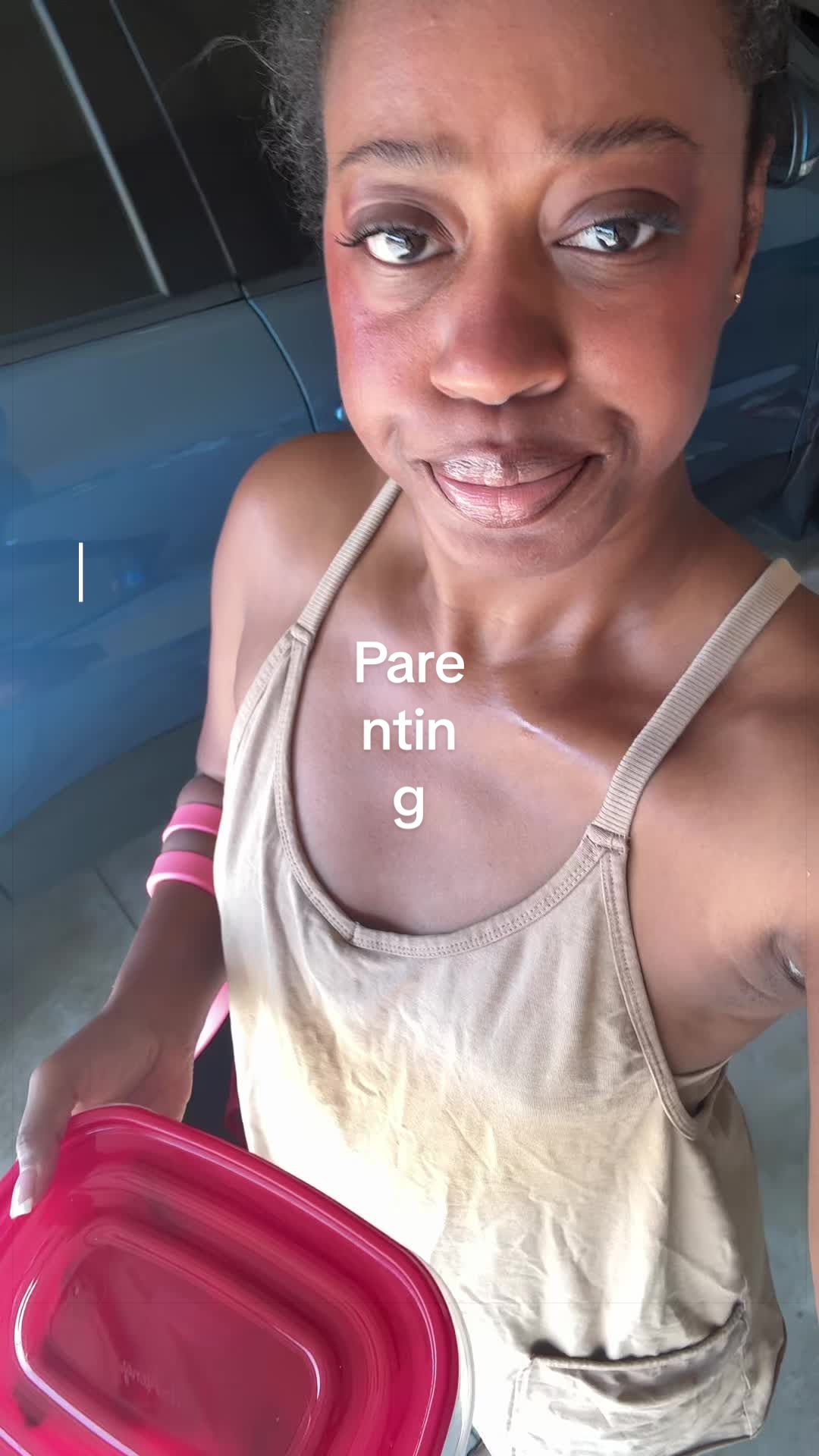@khaliahcreates