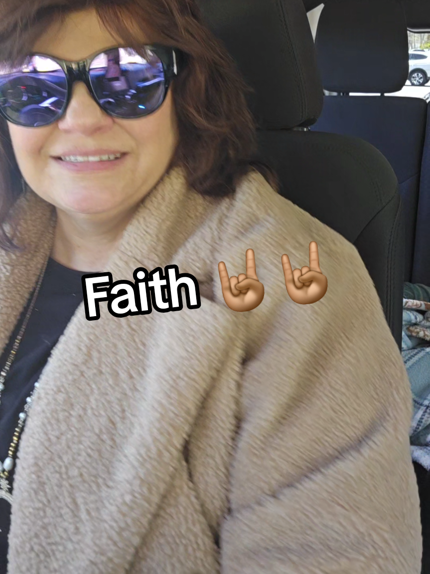 @Jolenebehappy