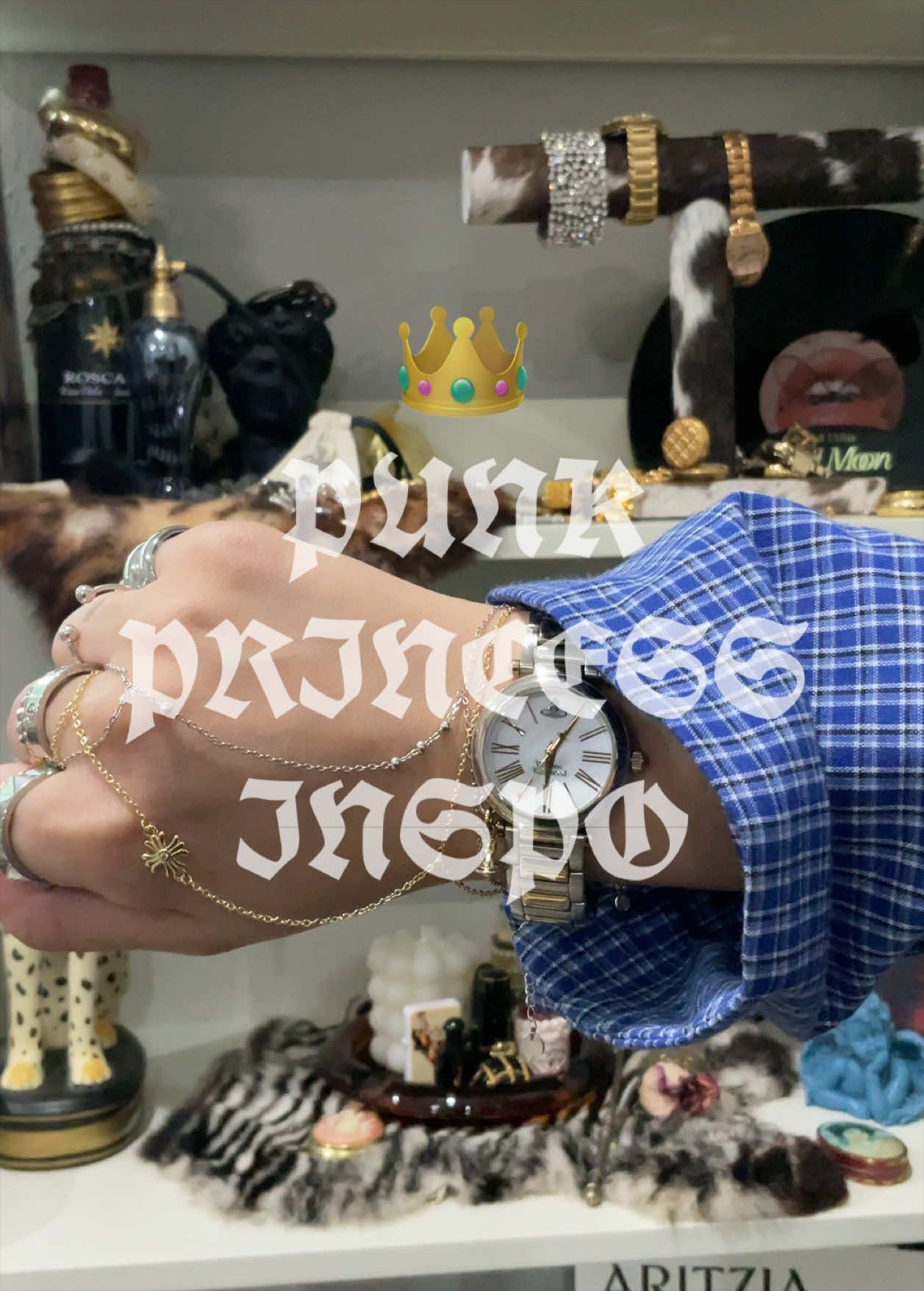 @curiouscowgal╰⋃╯