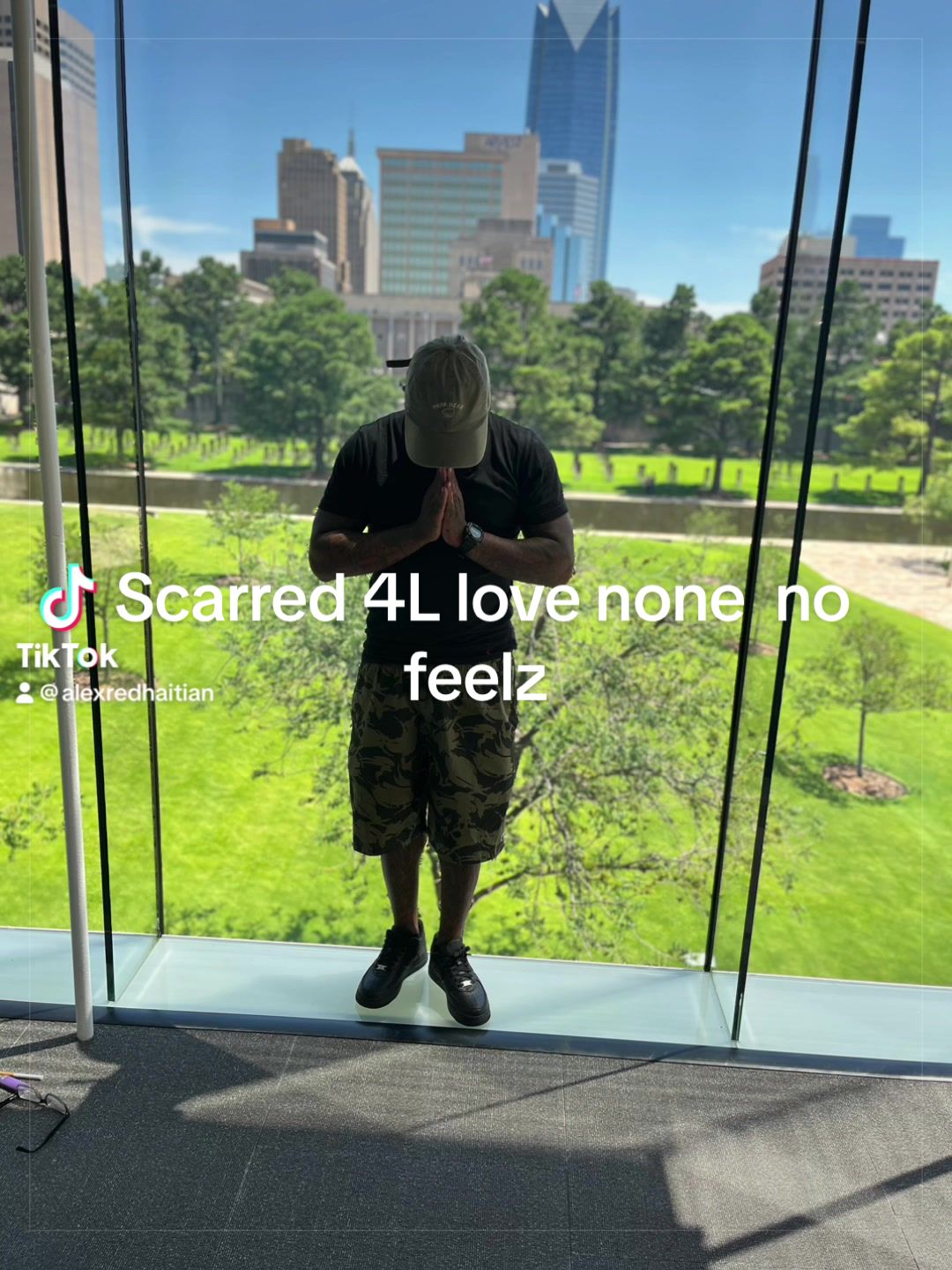@Scar