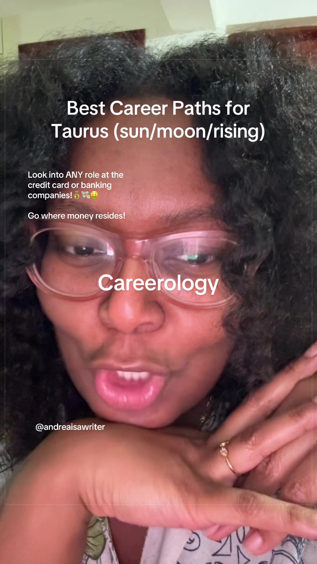 @The Career Priestess🌙