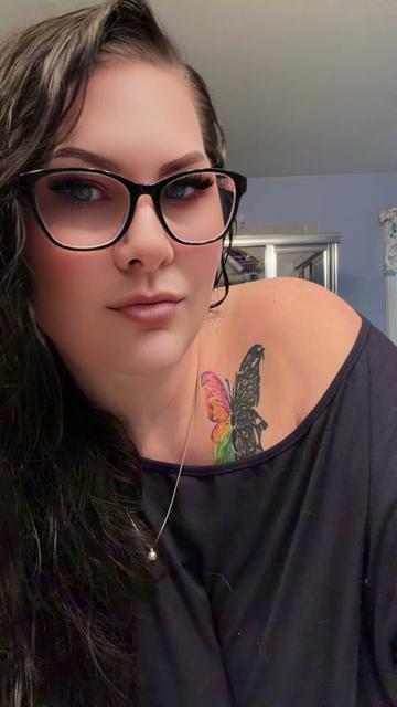 @CurvyCutie2018