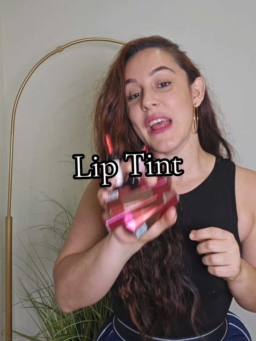 @YeinysVibes
