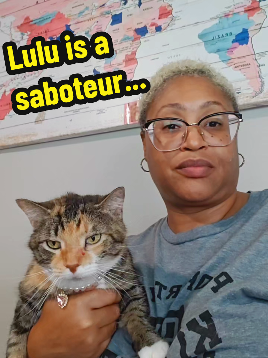 @Aunty talks shit