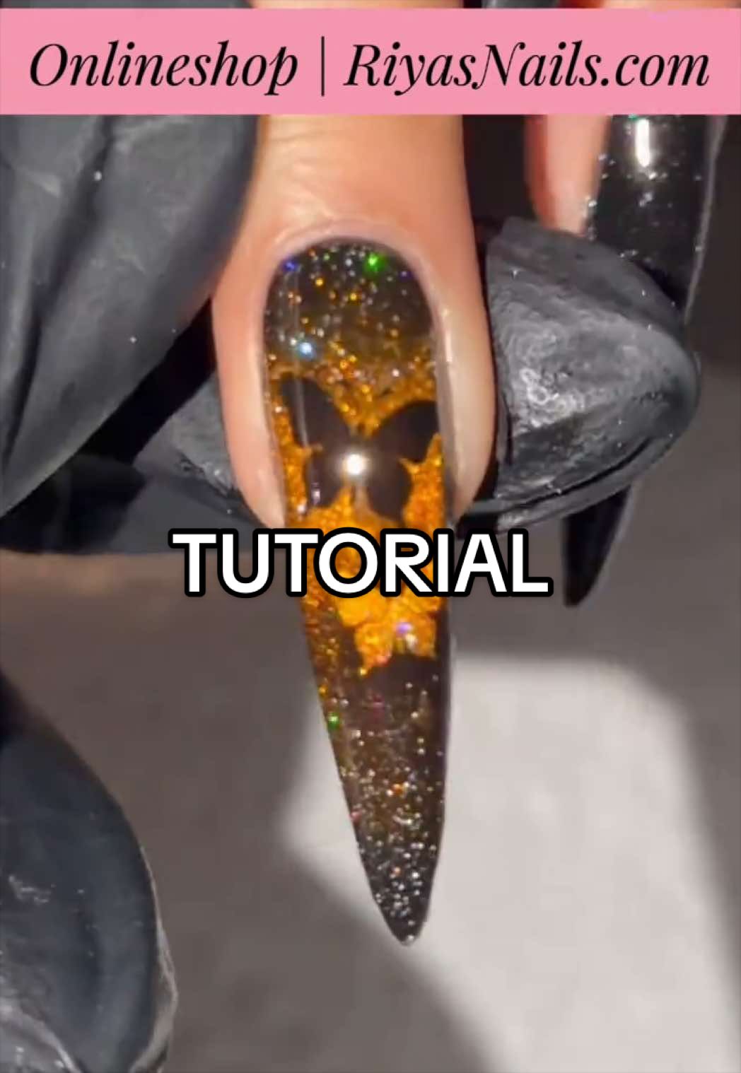 @Riya's Nails
