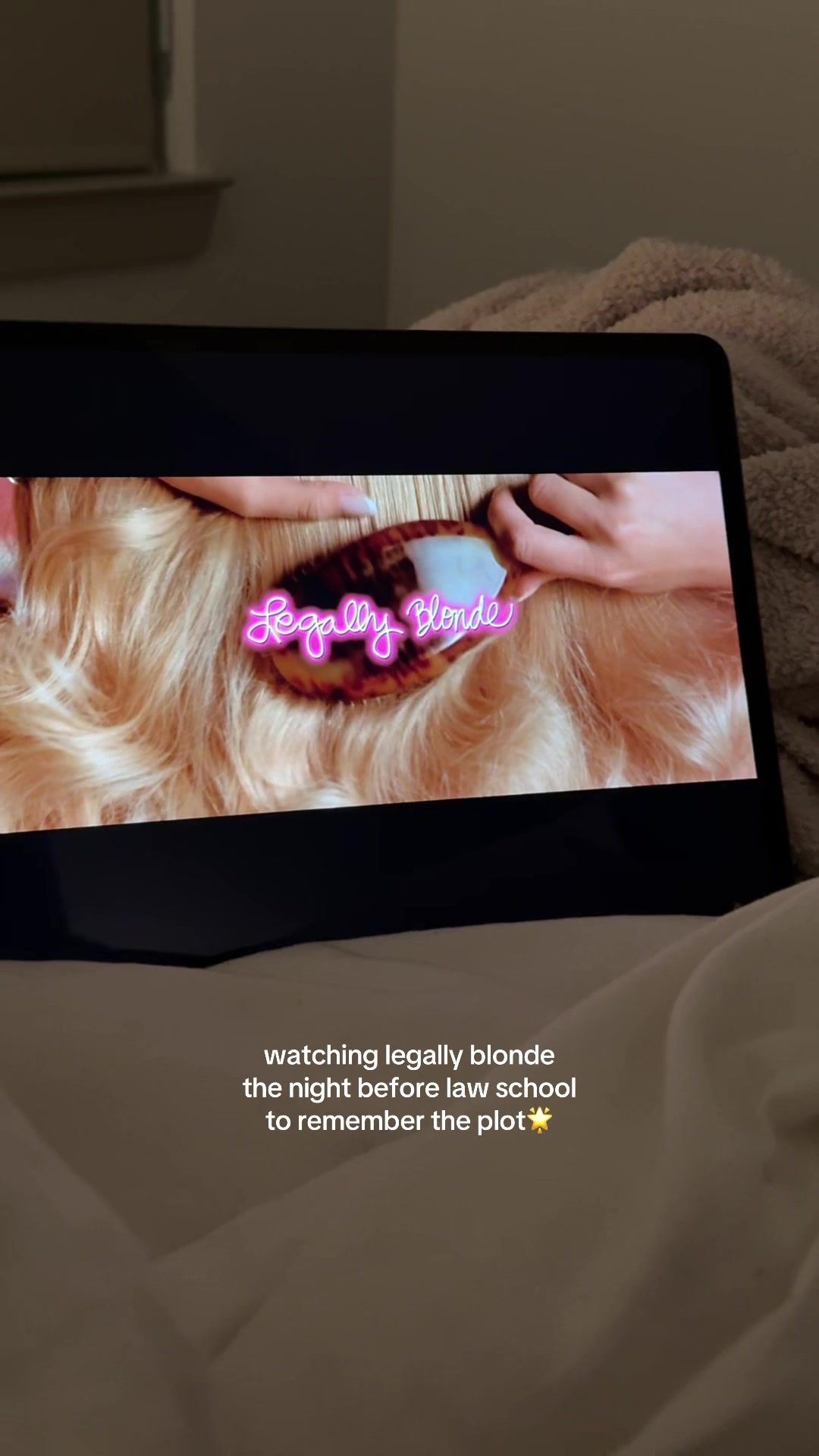 @legallylinzi