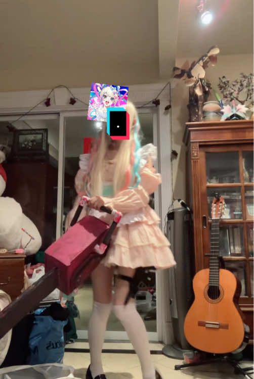 @random_cardboard_box