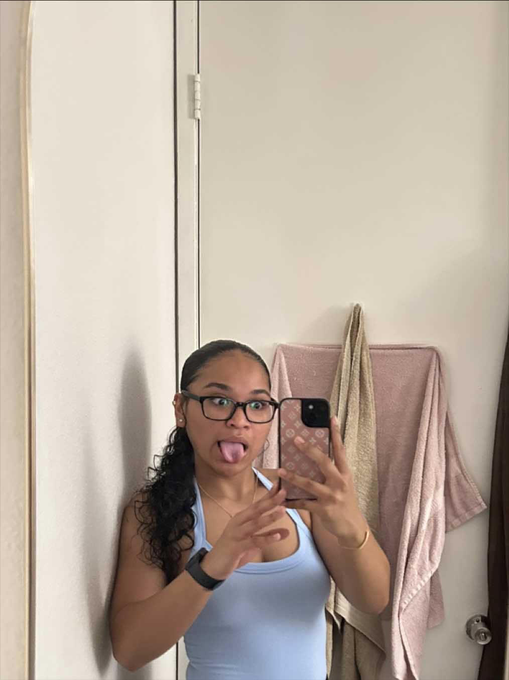 @validddd10