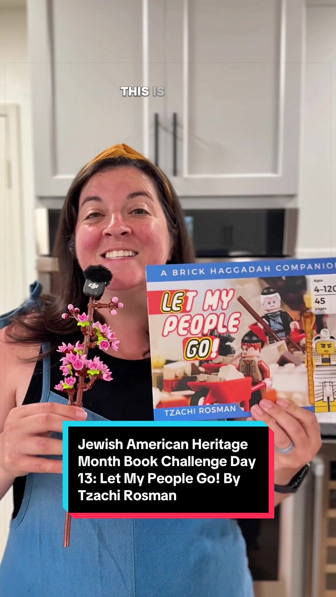 @JenniferReadsBooks✡︎