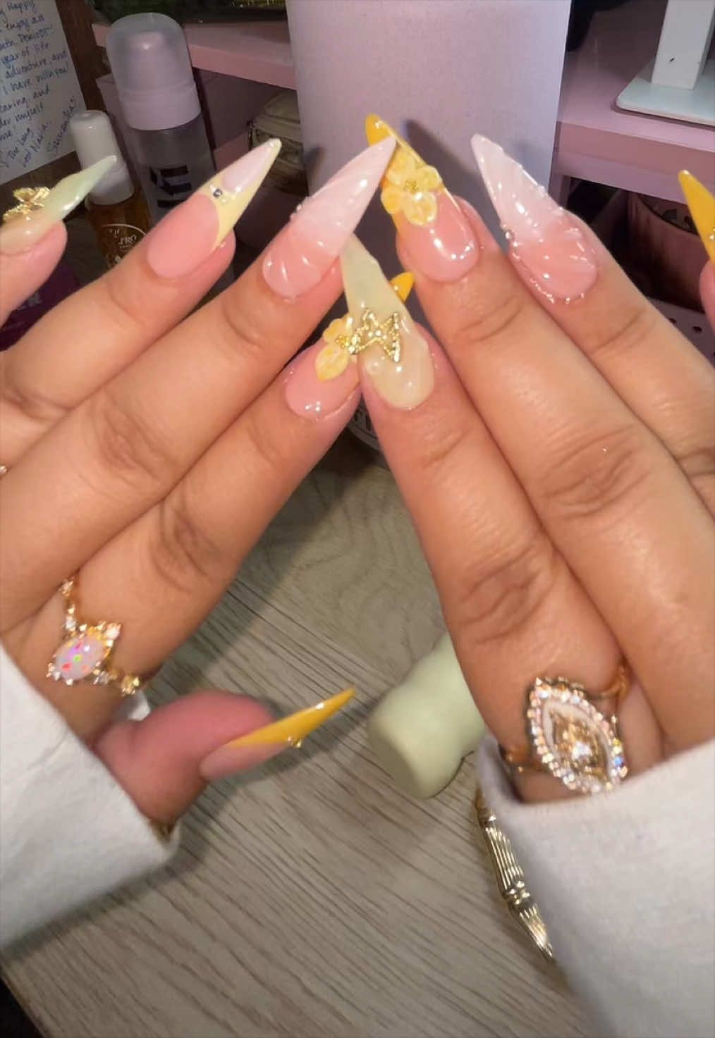 @mᥱᥣіᥒᥲ ⋆✴︎˚｡⋆