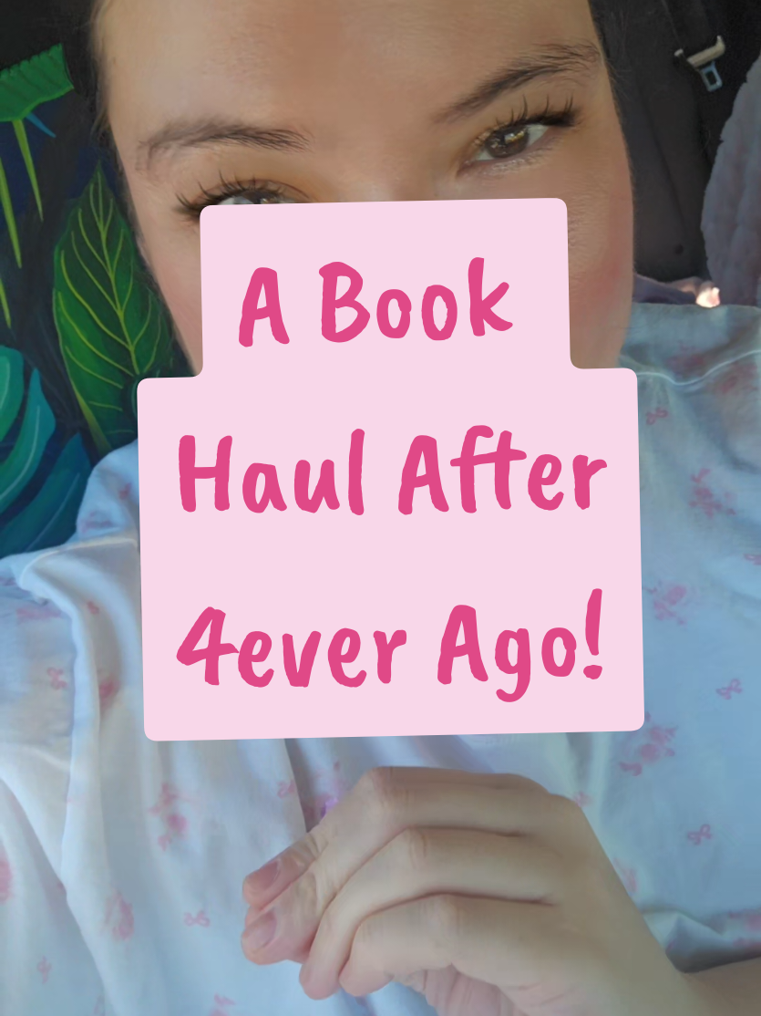 @Books & Girly Things 🎀🩷