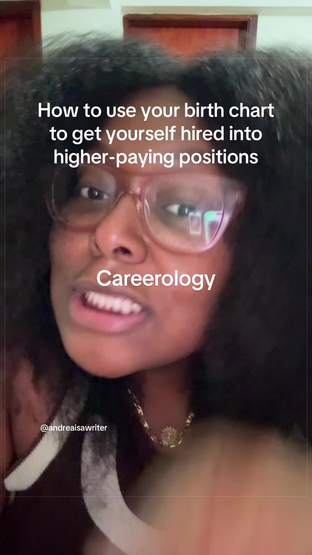 @The Career Priestess🌙