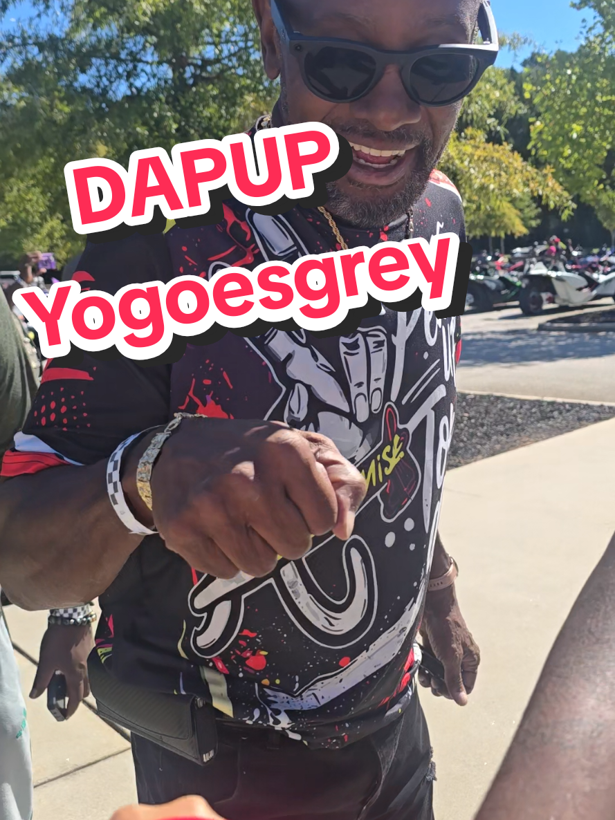 @yogoesgrey