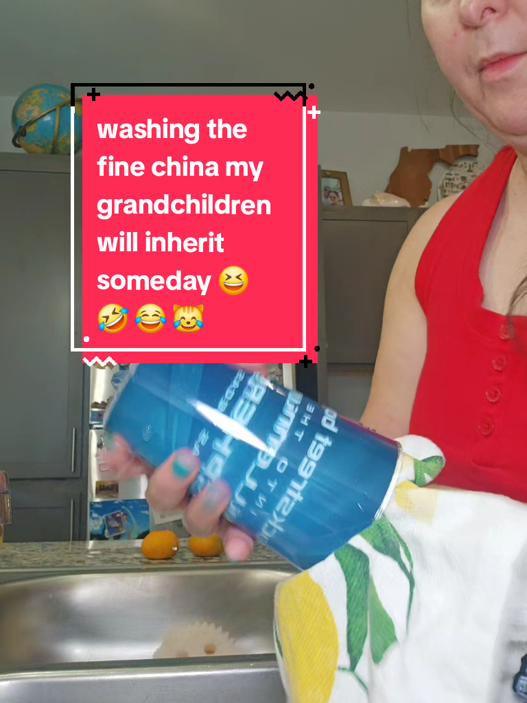 @leaveituptoliz