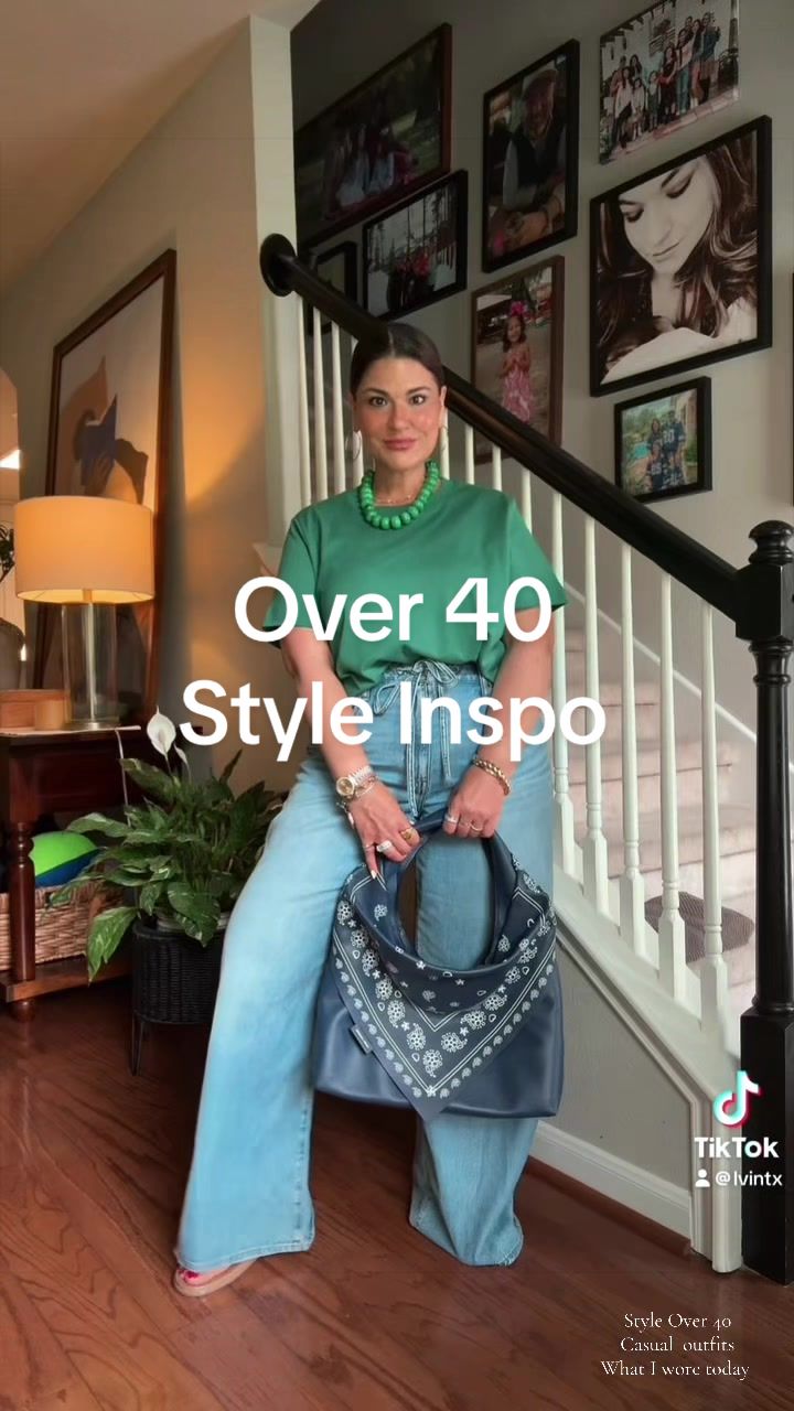 @LV / Fashion Over 40 💋