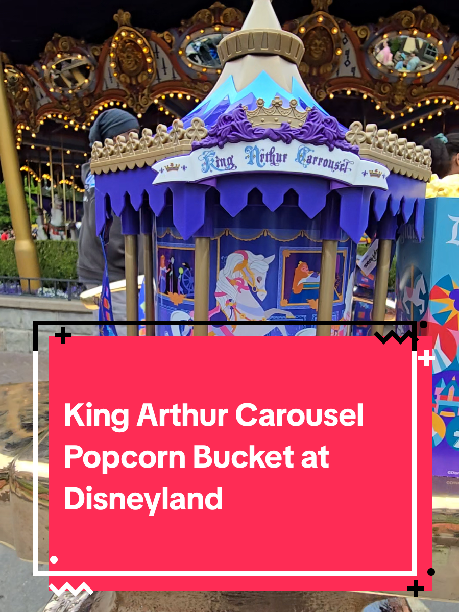 @Disney * The Mouse For Less