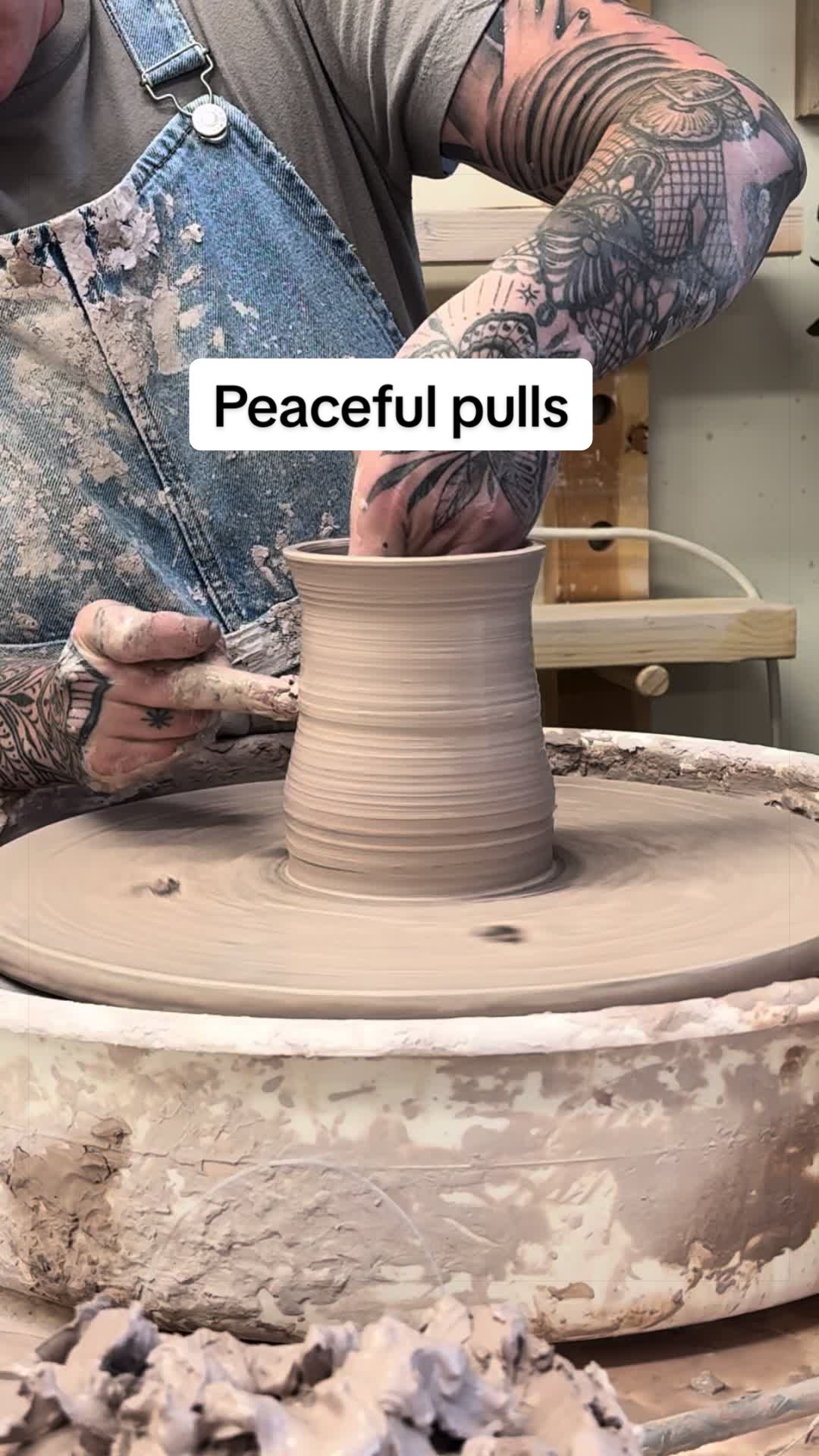 @mollymakespottery