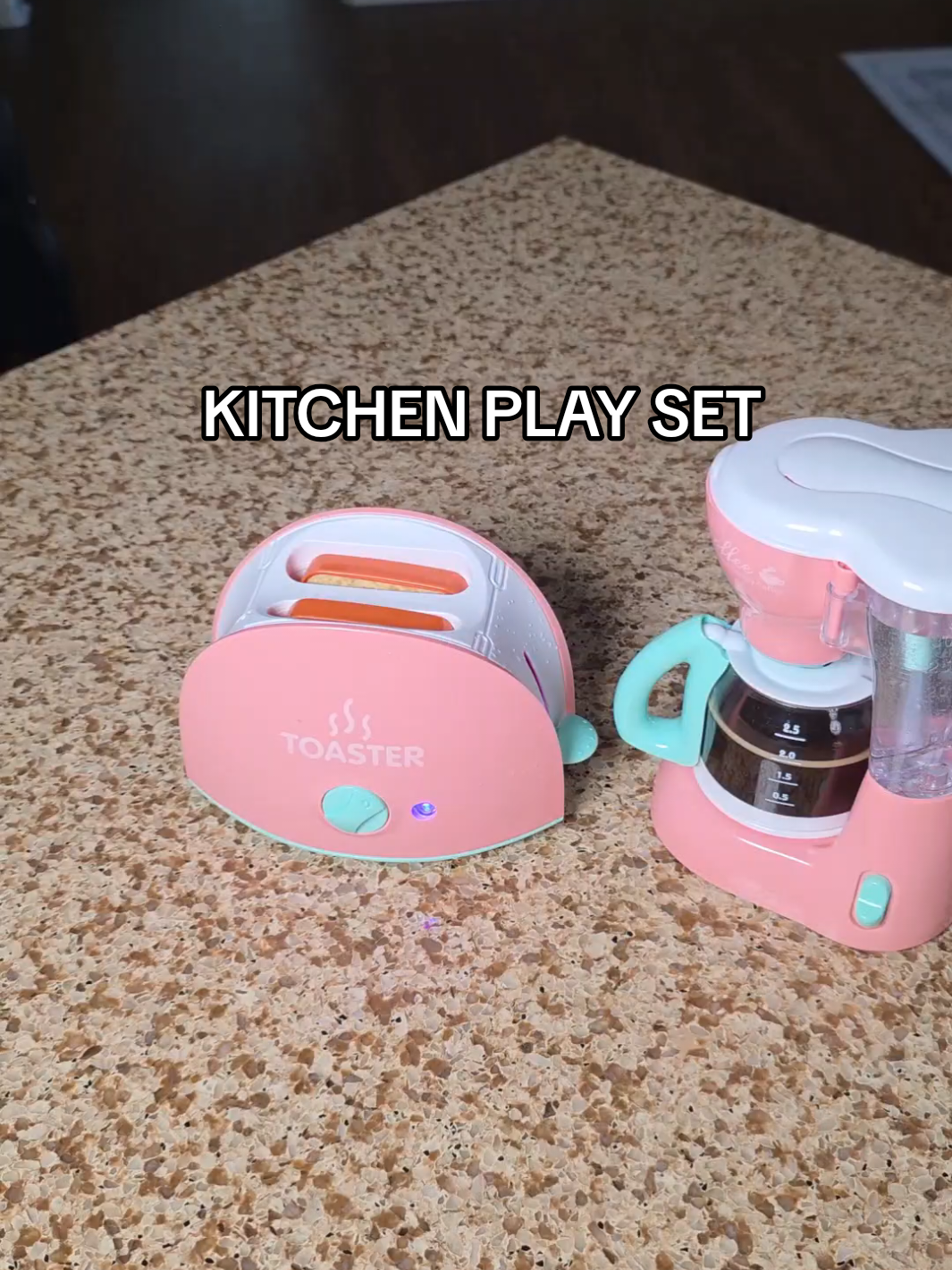 @Home With Dee | MOM Finds