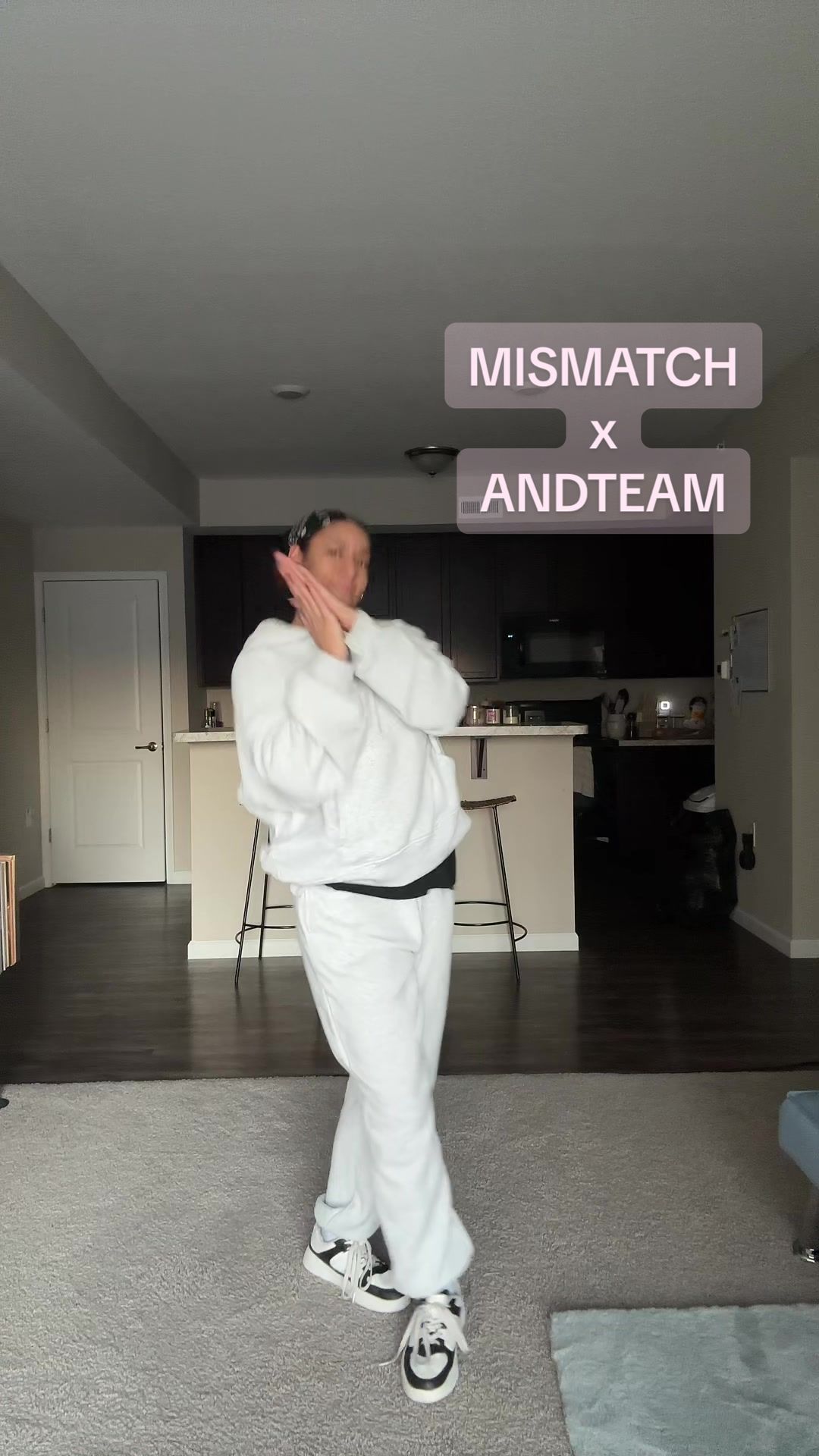 @chi_nicolee