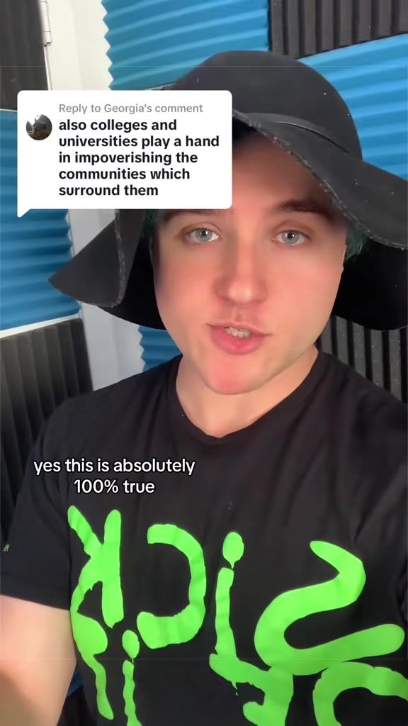 @Critical Lens