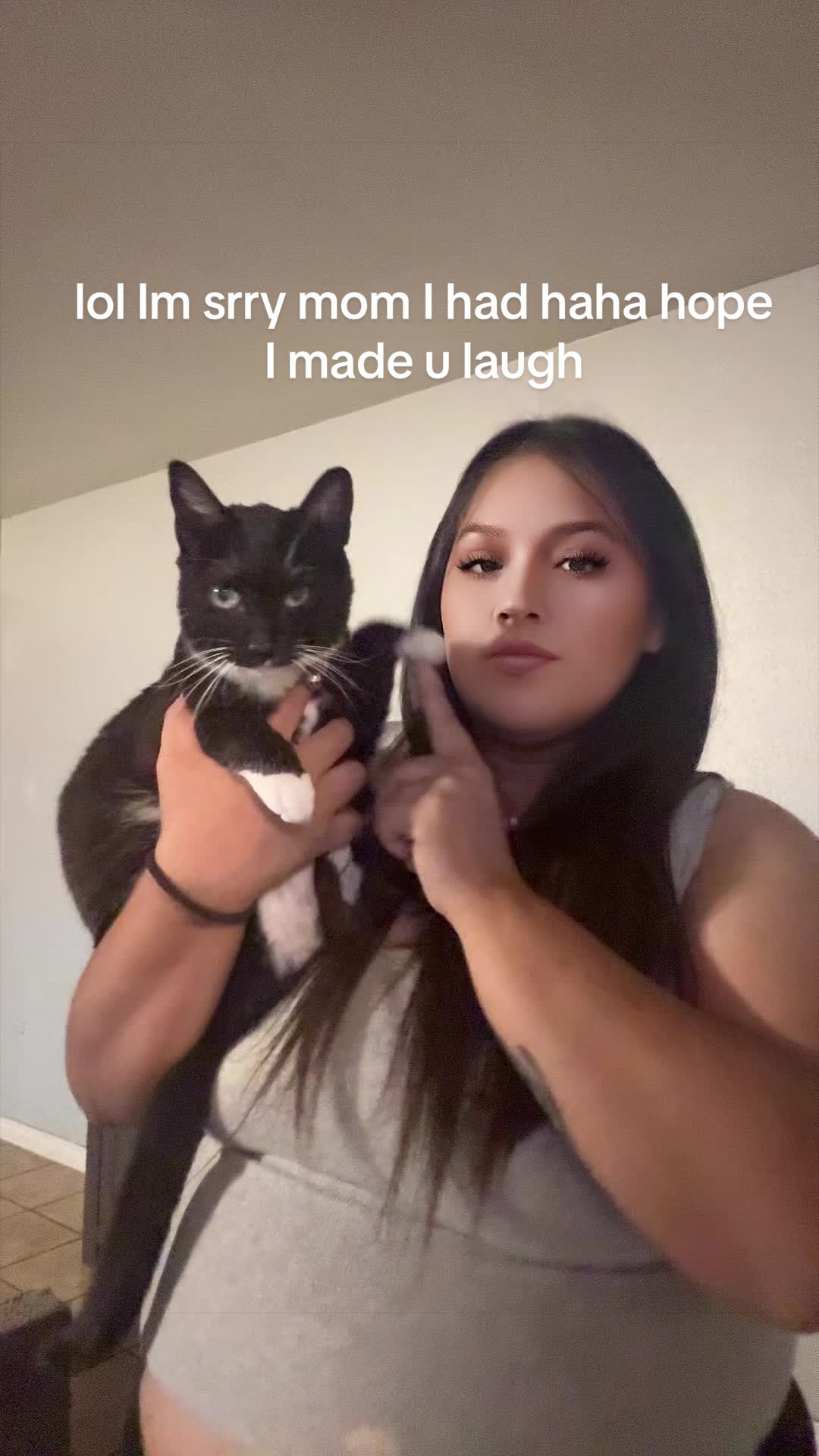 @louisawidehat1