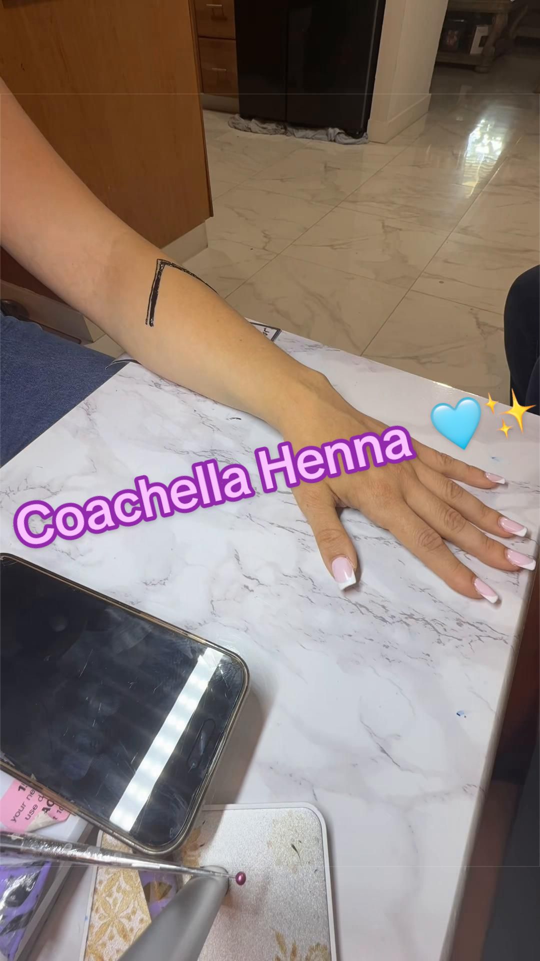 @HennabyChristy