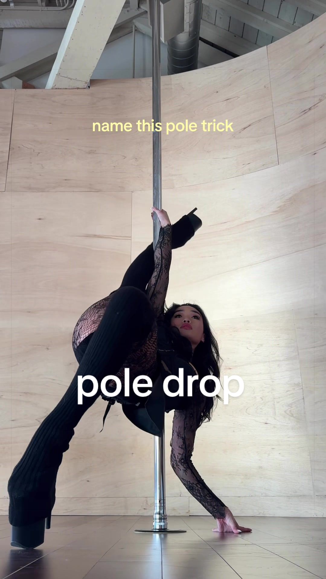 @angelaaerial | pole dancer