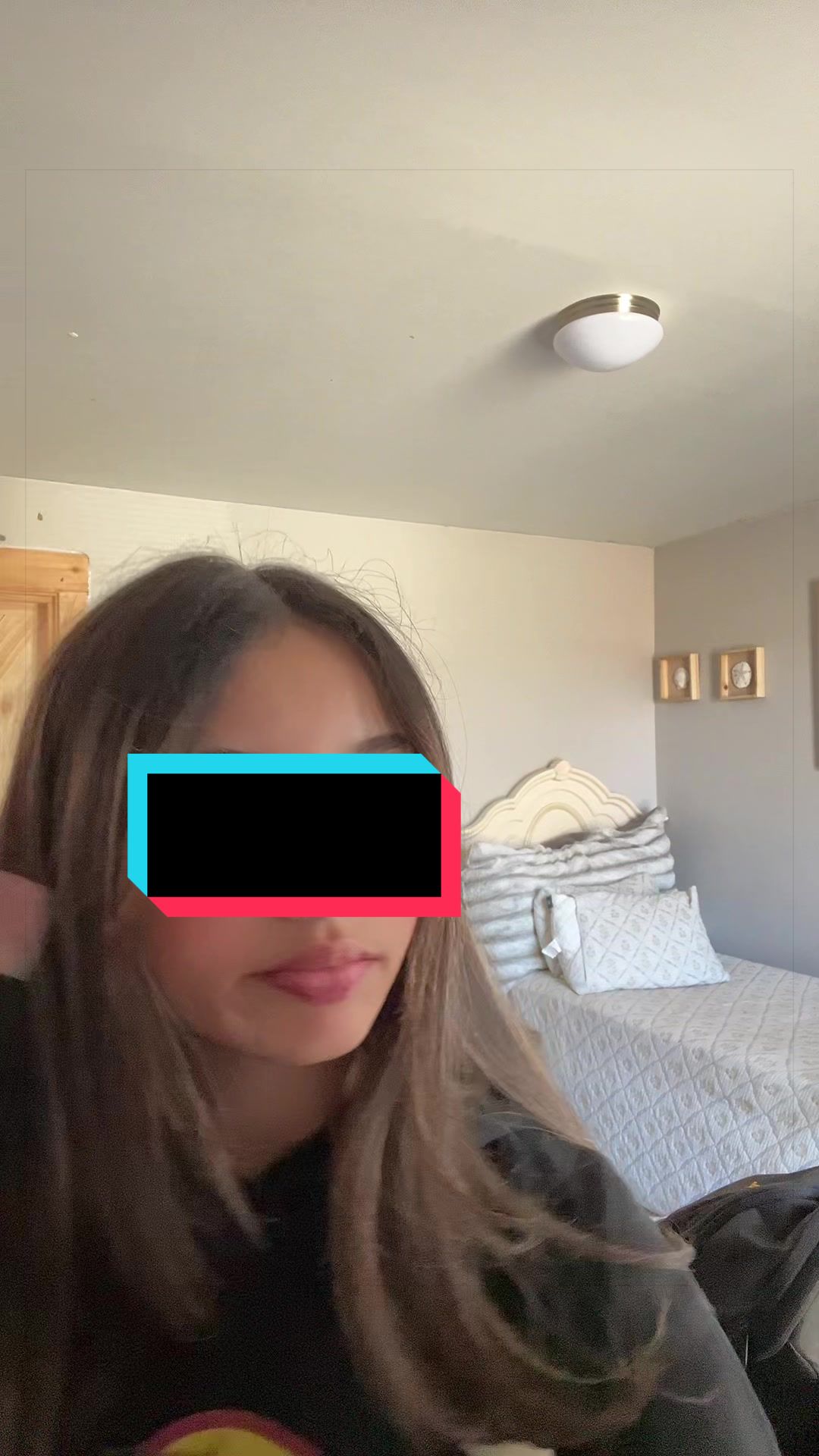 @karina.